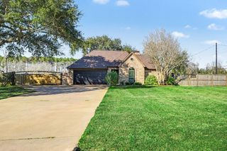 13402 Bob White Drive, Santa Fe, TX 77510