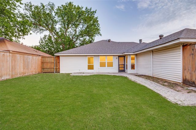 1313 Clover Drive, Allen, TX 75002