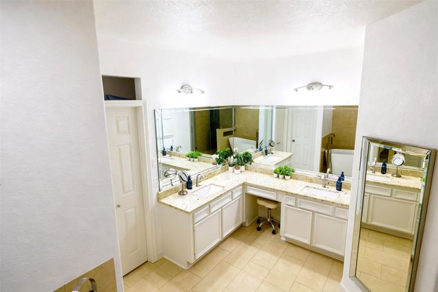 22865 Delta Drive, Porter, TX 77365
