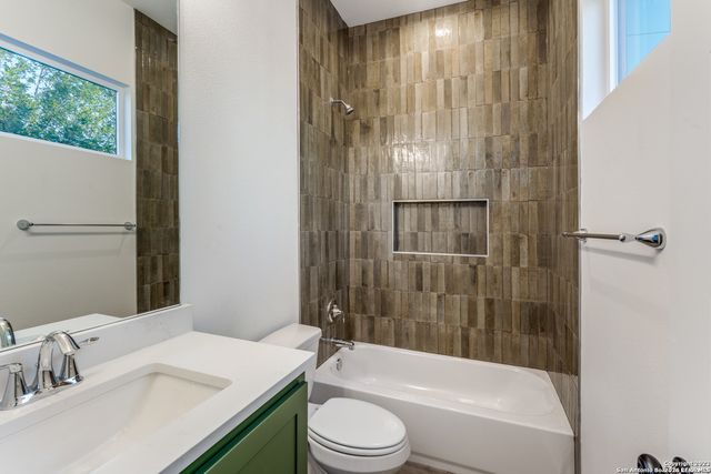 142 Porter St Unit 1201, San Antonio, TX 78210