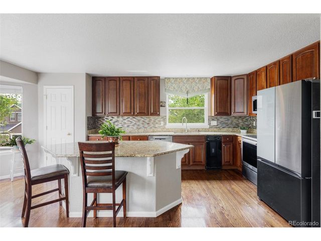 10231 Rustic Redwood Ln, Highlands Ranch, CO 80126