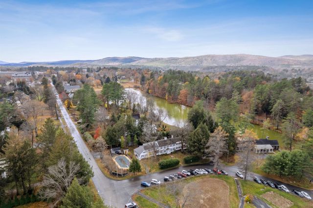 2 Hilton Field Lane, Hanover, NH 03755