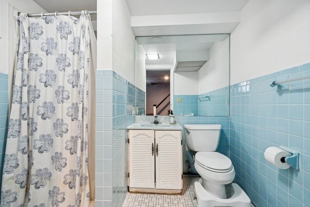 2 Hilton Field Lane, Hanover, NH 03755