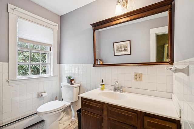 2 Hilton Field Lane, Hanover, NH 03755