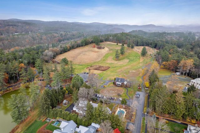 2 Hilton Field Lane, Hanover, NH 03755