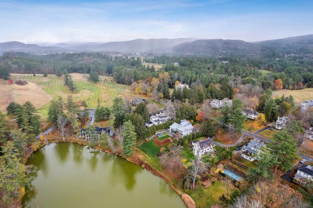 2 Hilton Field Lane, Hanover, NH 03755