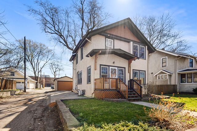 24 Wheeler Street S, Saint Paul, MN 55105