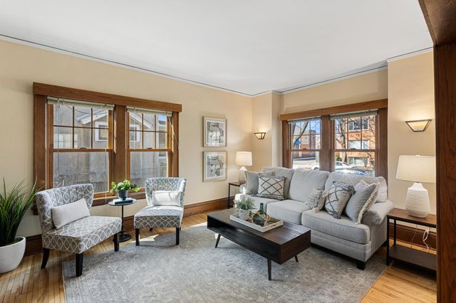 24 Wheeler Street S, Saint Paul, MN 55105