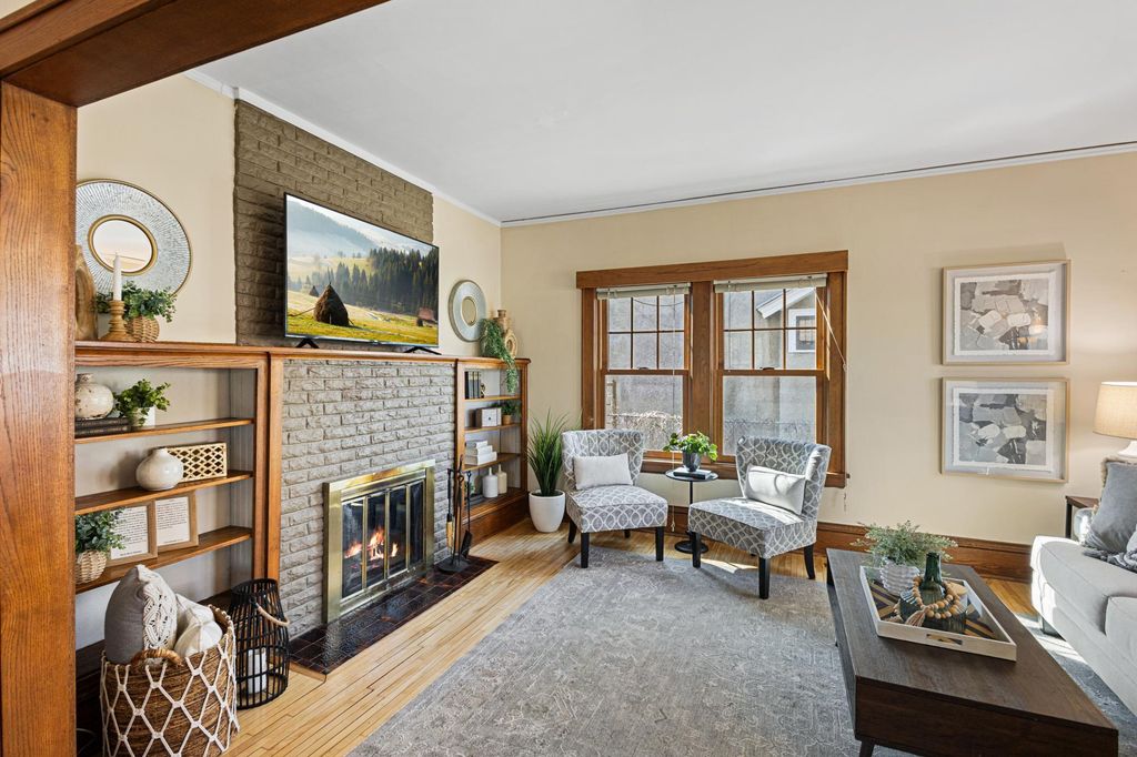 24 Wheeler Street S, Saint Paul, MN 55105