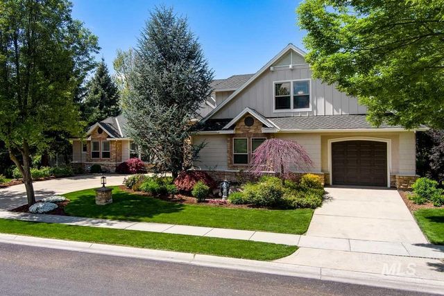 1647 S Aspen River Way, Eagle, ID 83616