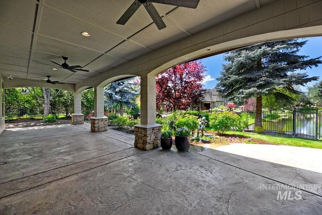 1647 S Aspen River Way, Eagle, ID 83616