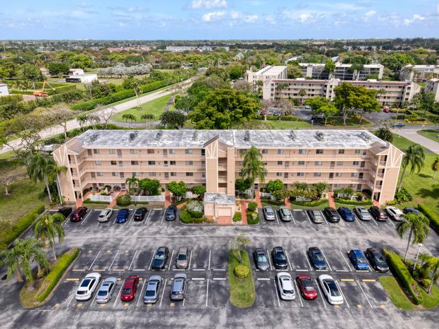 6795 Huntington Lane 406, Delray Beach, FL 33446
