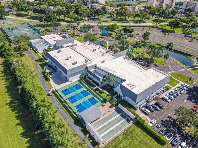 6795 Huntington Lane 406, Delray Beach, FL 33446