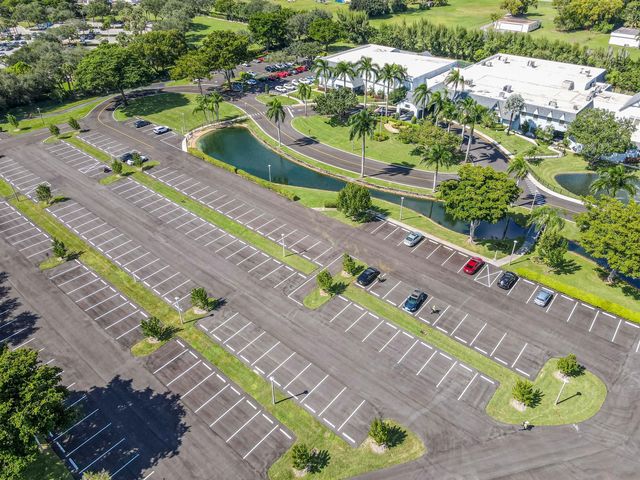 6795 Huntington Lane 406, Delray Beach, FL 33446