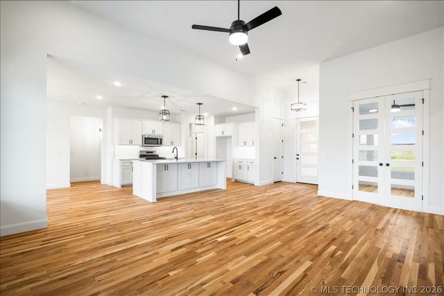 13711 N 58th East Avenue, Collinsville, OK 74021
