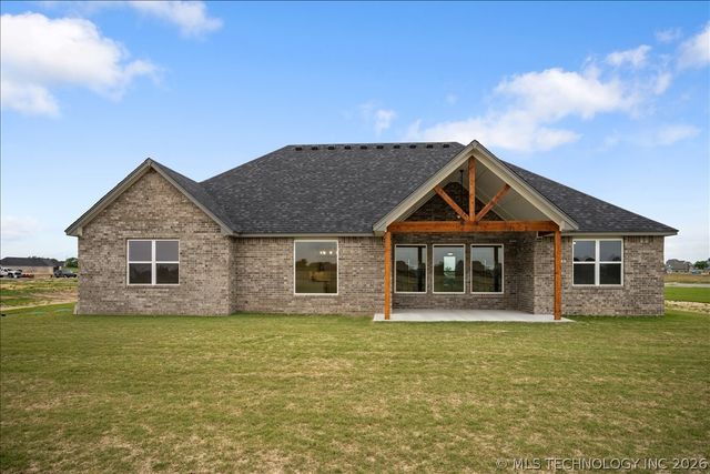 13711 N 58th East Avenue, Collinsville, OK 74021