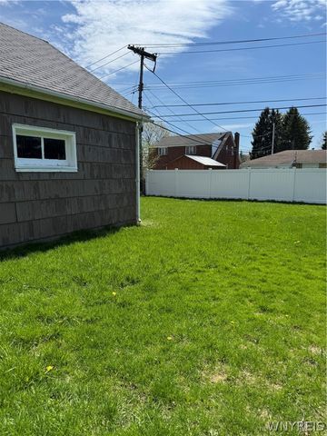 567 Martin Road, Lackawanna, NY 14218