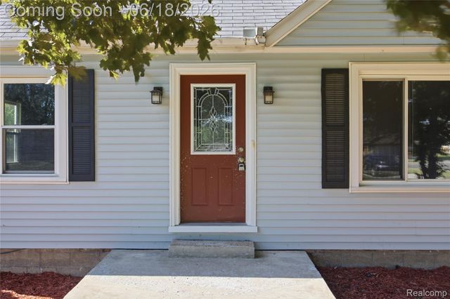3408 N River Road, Fort Gratiot Charter Township, MI 48059