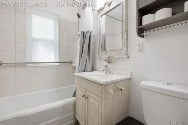 3408 N River Road, Fort Gratiot Charter Township, MI 48059