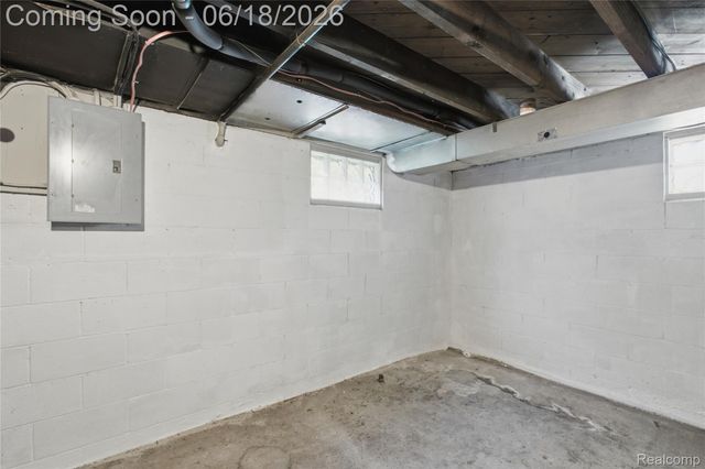 3408 N River Road, Fort Gratiot Charter Township, MI 48059