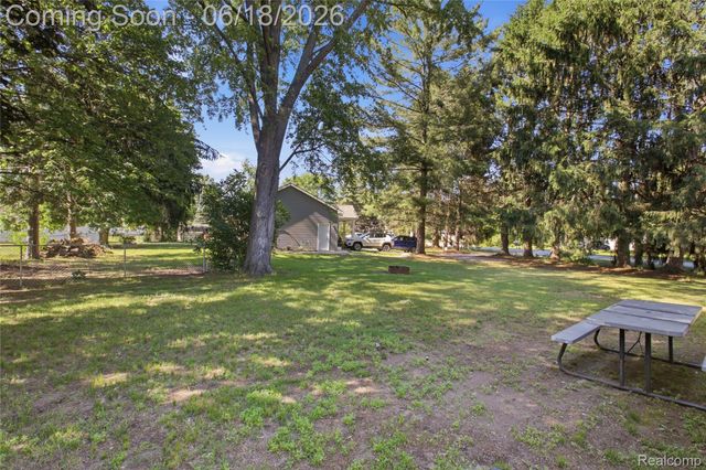 3408 N River Road, Fort Gratiot Charter Township, MI 48059