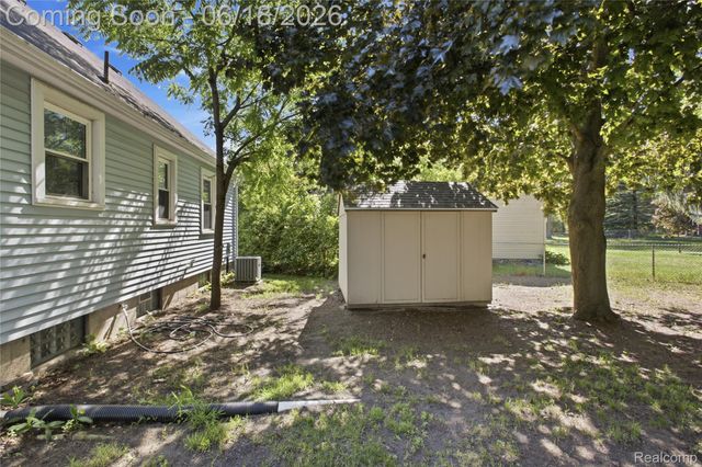 3408 N River Road, Fort Gratiot Charter Township, MI 48059