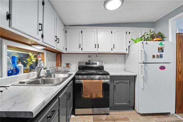 610 Water Street, Holt, MO 64048