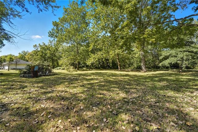 610 Water Street, Holt, MO 64048