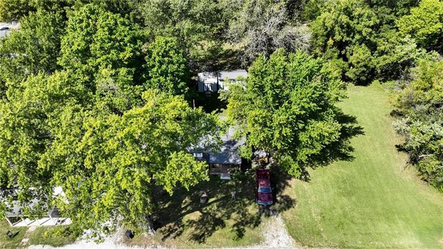 610 Water Street, Holt, MO 64048