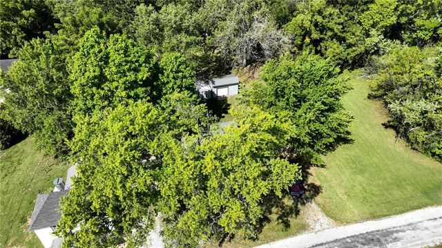 610 Water Street, Holt, MO 64048