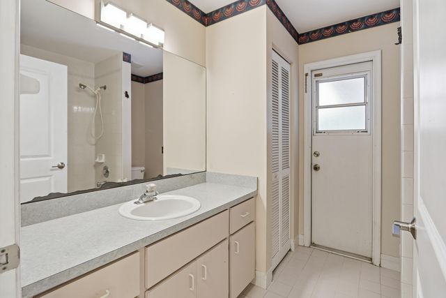 12689 N 68th St Street N, The Acreage, FL 33412