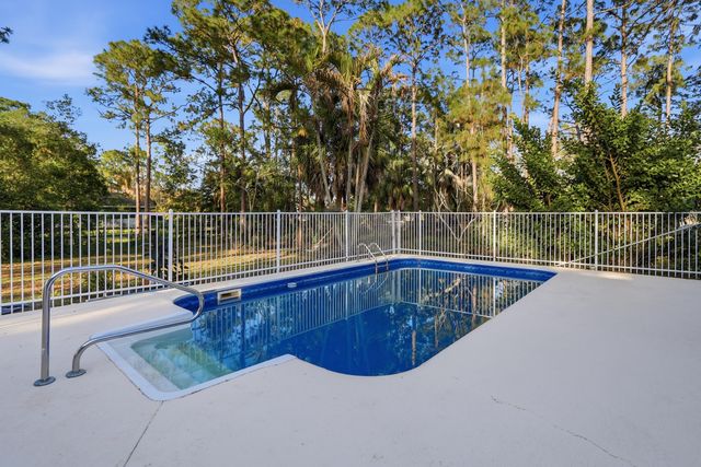 12689 N 68th St Street N, The Acreage, FL 33412