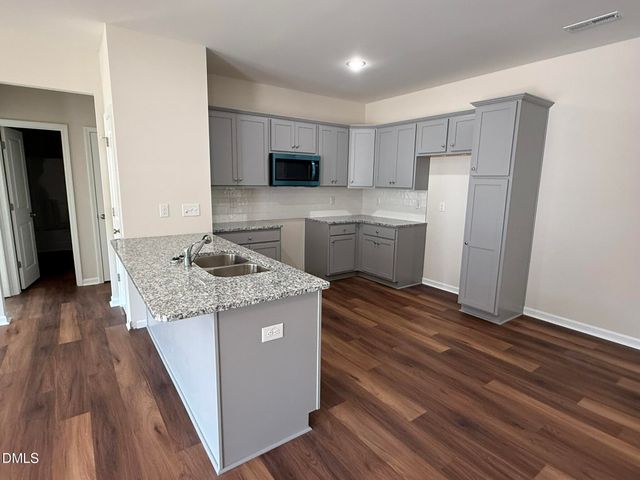 226 Mangrove Court, Four Oaks, NC 27524