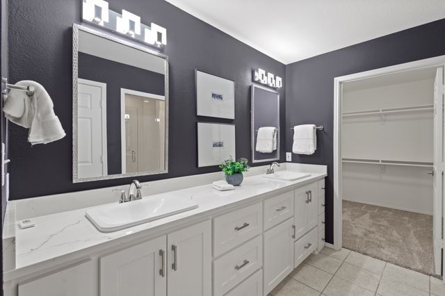 2224 Countryside Drive 2224, Bedford, TX 76021