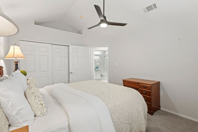 2224 Countryside Drive 2224, Bedford, TX 76021