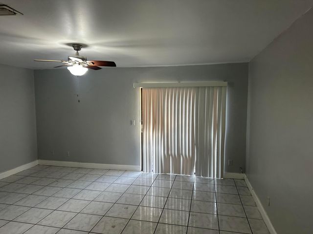 5145 BRECKENRIDGE Place 30, West Palm Beach, FL 33417