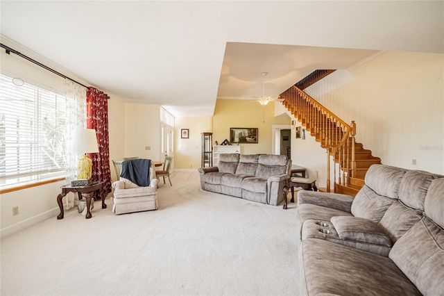 102 S LAKESHORE BOULEVARD, Lake Wales, FL 33853