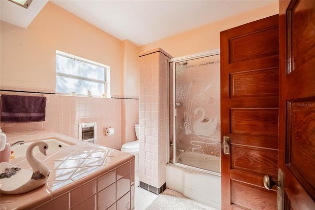 102 S LAKESHORE BOULEVARD, Lake Wales, FL 33853