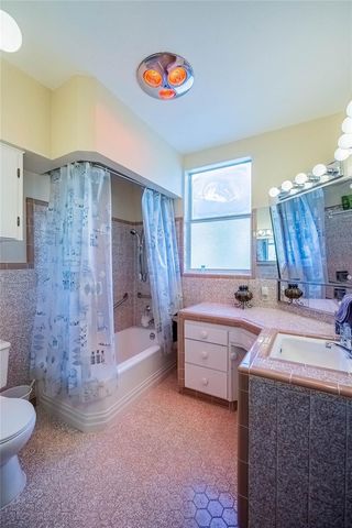 102 S LAKESHORE BOULEVARD, Lake Wales, FL 33853