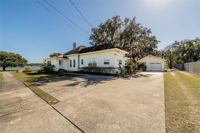 102 S LAKESHORE BOULEVARD, Lake Wales, FL 33853