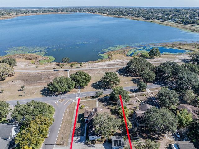 102 S LAKESHORE BOULEVARD, Lake Wales, FL 33853