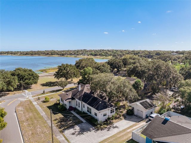 102 S LAKESHORE BOULEVARD, Lake Wales, FL 33853