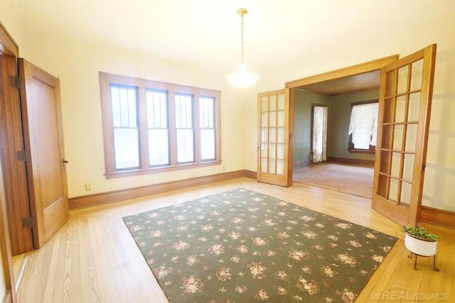 106 E Mechanic Street, Yale, MI 48097