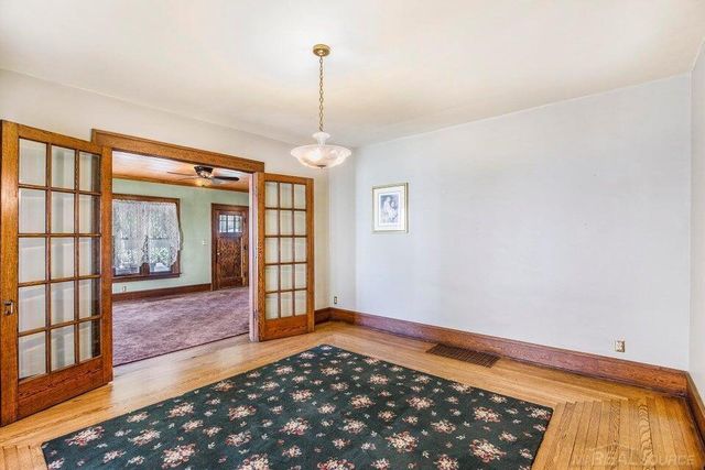 106 E Mechanic Street, Yale, MI 48097
