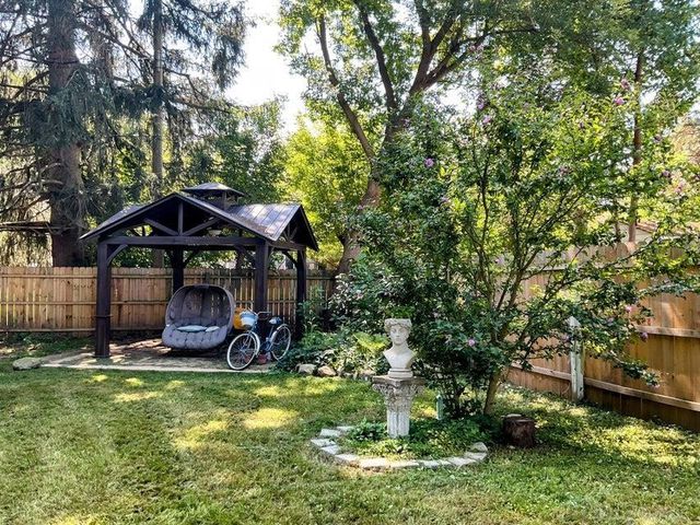 106 E Mechanic Street, Yale, MI 48097