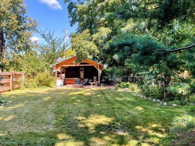 106 E Mechanic Street, Yale, MI 48097