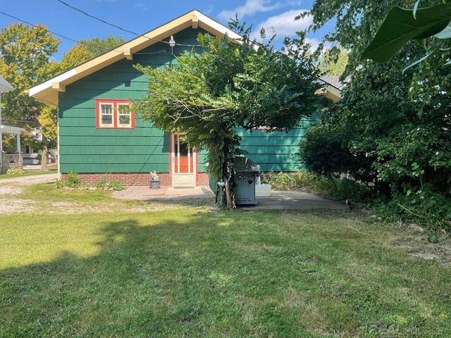 106 E Mechanic Street, Yale, MI 48097