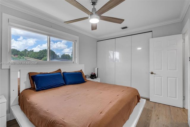 2051 Arcadia Dr, Miramar, FL 33023