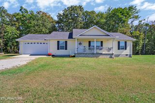 413 St Anthony Drive, Jamestown, TN 38556