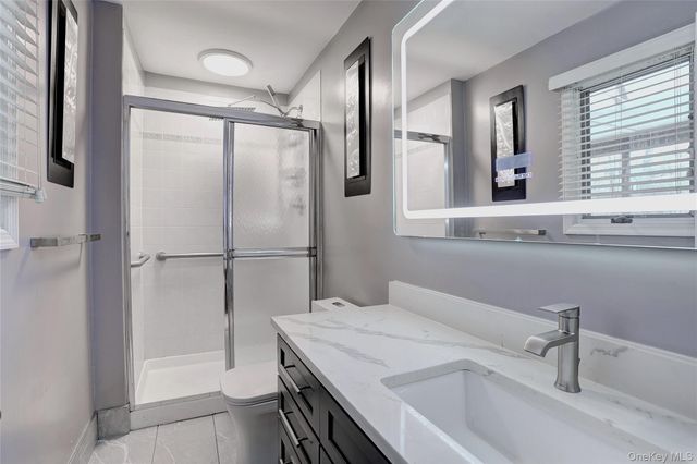 42 Cragmere Road, Airmont, NY 10901